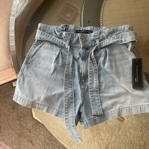New with tag Veronica Beard denim shorts